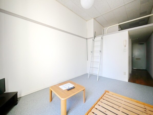 レオパレスマ・フレールの物件内観写真